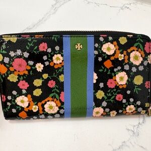 TORY BURCH WALLET